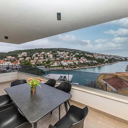 In Okrug Gornji Appartement