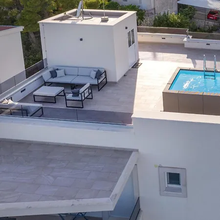 In Okrug Gornji Διαμέρισμα