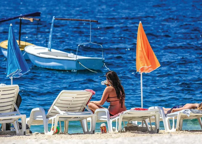 In Okrug Gornji Trogir