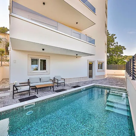 Apartament In Okrug Gornji Trogir
