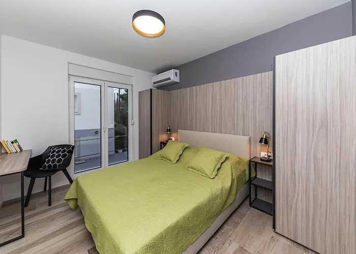 In Okrug Gornji Apartament Trogir